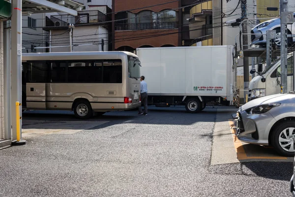 Tokio Japón Noviembre 2023 Entrega Camiones Chóferes Una Zona Carga — Foto de Stock