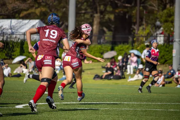 Tokyo, Japonya, 4 Kasım 2023: Sahadaki kadın rugby oyuncuları