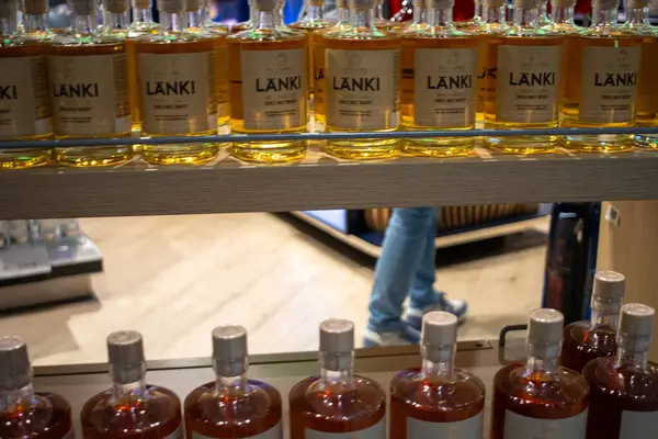 Helsinki, Finlandiya, 8 Kasım 2024: LANIKI Single Malt Whisky Ekranda