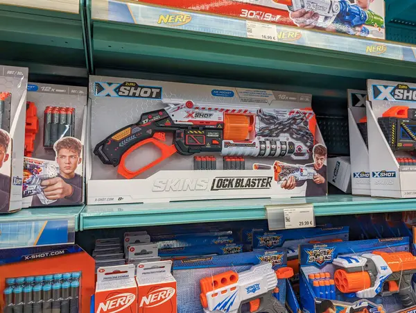 Francia Marzo 2024 Toy Blasters Exhibe Tienda Minorista — Foto de Stock