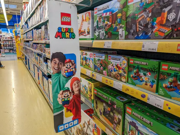 Francia Marzo 2024 Salón Juguetes Tienda Con Lego Super Mario — Foto de Stock