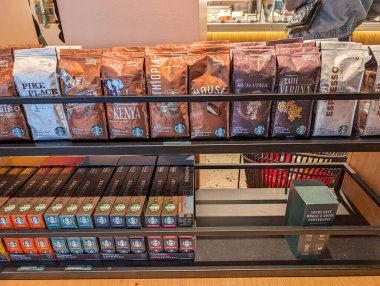 Fransa, 3 Mart 2024: Kahve Ürünlerinin Perakende Raflarında Çeşitliliği