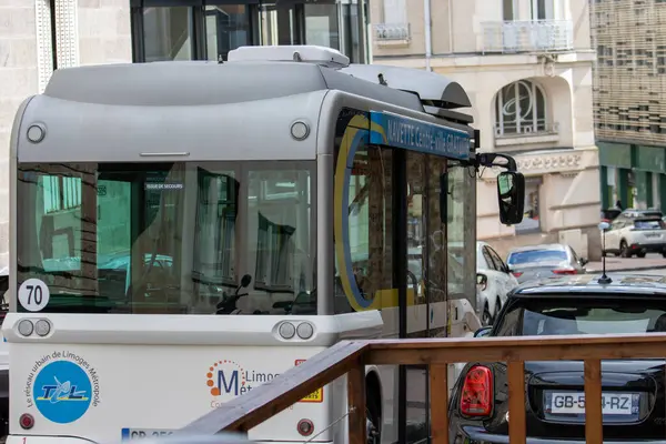 Fransa, 30 Mart 2024: Şehir merkezinde elektrikli servis otobüsü limitleri