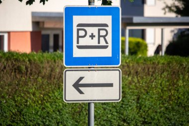 Almanya, 10 Haziran 2024: Park and Ride işareti
