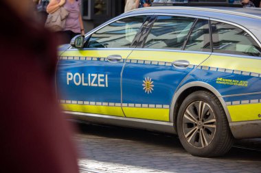 Almanya, 13 Haziran 2024: Alman polis arabası sokakta