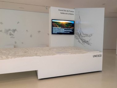 Fransa, 1 Temmuz 2024: UNESCO Fransız Mirası sitesi Vallee de la Vezere 'de sergi