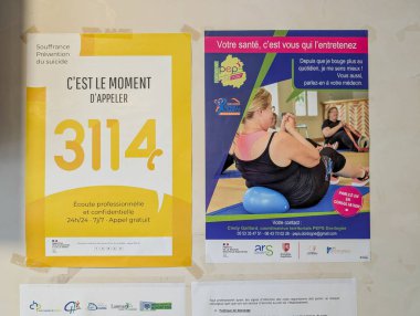 Fransa, 05 Mart 2025: İletişim Bilgileri ile Önleme Destek ve Sağlık Bilgisi Posteri