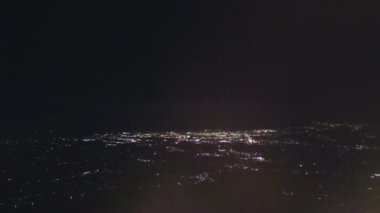 İsrail eyaletinin başkentinin gece manzarası.