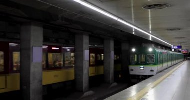 Hong Kong metro istasyonu.