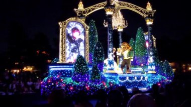 Hong Kong Parkı 'ndaki Noel ağacı 2016.