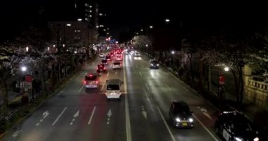 Barselona şehrinin gece manzarası