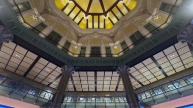 Eski şehrin iç kısımlarında.