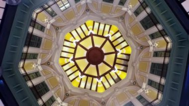 Kutsal Mezar Camii 'nin İçi