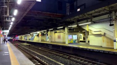 Osaka 'daki metro istasyonu.