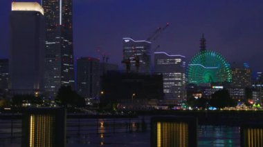 Tokyo, Japonya - Haziran 13, 2 0 16: 00 Tokyo şehrinin gece manzarası