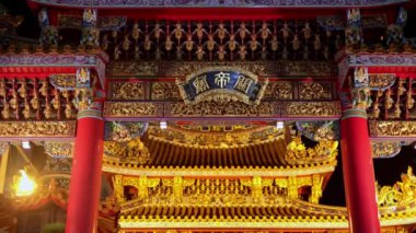 Tayland 'daki kutsal Buda tapınağı.