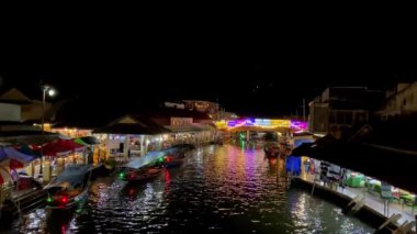 Yılın en ünlü simgesinin başkentinin gece manzarası.