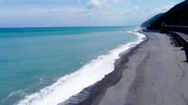 Güzel sahil ve deniz