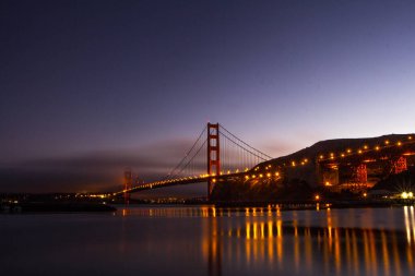 Gece Golden Gate Köprüsü, San Francisco, ABD