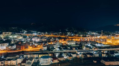 Hollanda 'nın başkentinin gece manzarası