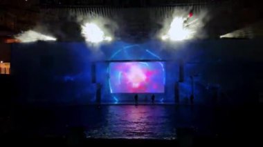 Işıklar şehrinin gece manzarası