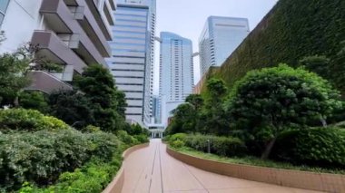 Parktaki modern şehir