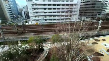 Şehirdeki tren istasyonu.