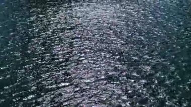 Deniz su kabarcıkları ile