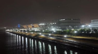 İsveç 'teki Stockholm şehrinin gece manzarası