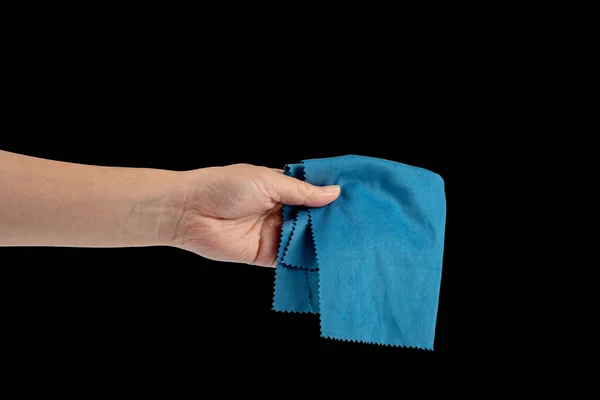 Pano Limpeza Microfibra Mão Amassada Isolado Fundo Preto — Fotografia de Stock