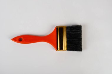 Temiz yeni boya fırçası şeffaf arkaplanda izole.