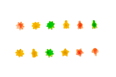 Çeşit çeşit şekerleme, sulu renkli jöleli şekerler. Şeffaf arkaplanda şekerleme