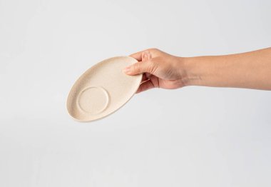 Beyaz arka planda beyaz oval plaka