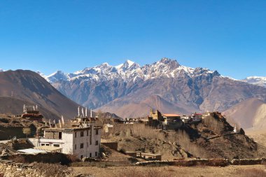 Muktinath, Ranipauwa, Annapurna Circuit Trek, Nepal 2022 yakınlarındaki geleneksel Jharkot köyüne bakın.