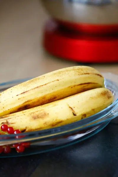 Органические Спелые Бананы Кухне — стоковое фото