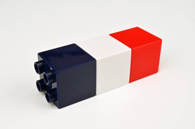 Bağlı bloklar Fransızca renklerde