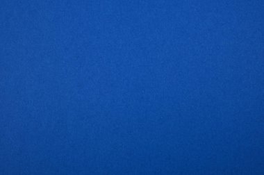 Origami, düz arkaplan renkli kağıt koyu mavi