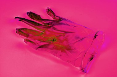 Kirli vinil eldiven 02 var.