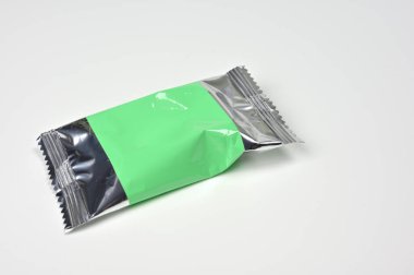 Renkli kurdele 02 ile paket