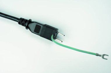 Dünya terminali 03 ile adaptör tıpası