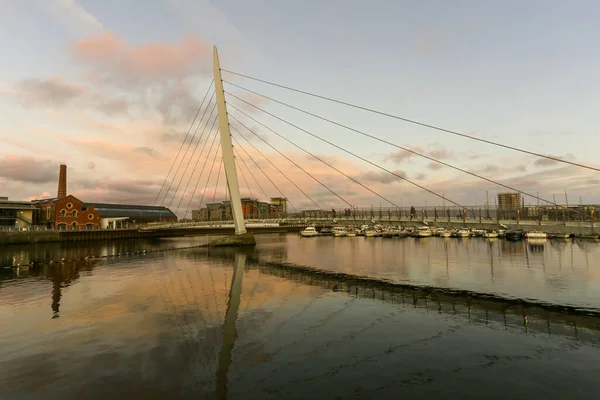 Editorial Swansea Royaume Uni Avril 2023 Pont Millénaire Sur Rivière — Photo