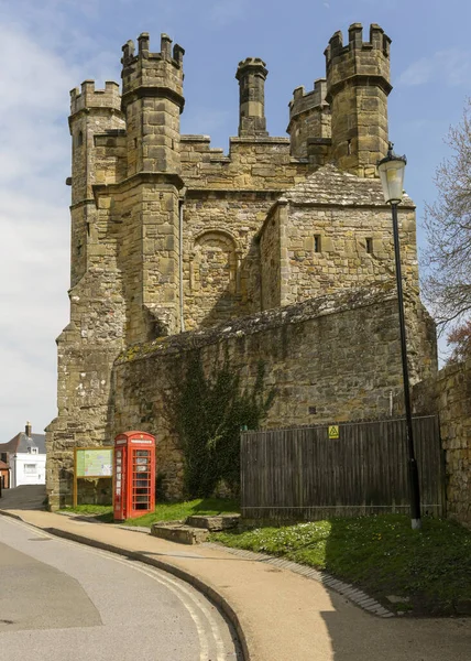 Cabina Telefónica Pública Británica Roja Fuera Battle Abbey Una Abadía — Foto de Stock