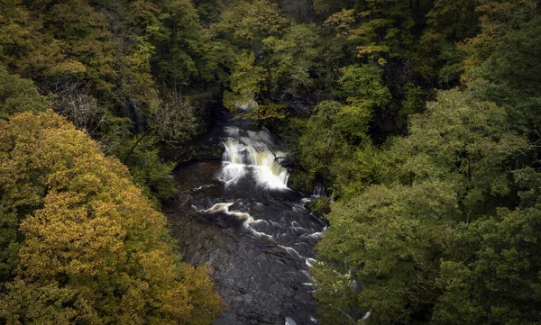 Drone View Lower Ddwli Waterfall Sgwd Ddwli Isaf Rio Neath Imagens Royalty-Free