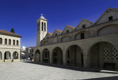 Kıbrıs Rum Kesimi 'nin Paphos kentinin önemli bir dini simgesi olan Agios Theodoros Katedrali