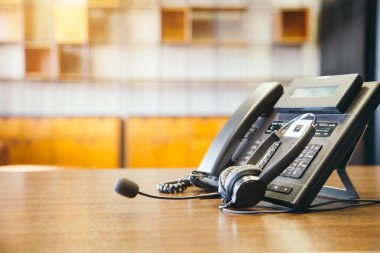 İletişim desteği, çağrı merkezi ve müşteri hizmetleri yardım masası (çağrı merkezi) konsepti