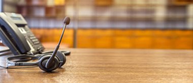 İletişim desteği, çağrı merkezi ve müşteri hizmetleri yardım masası (çağrı merkezi) konsepti