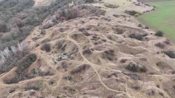 Steppe Gruben Drohne Luftkalksteinmine Kosirske Lomy Nationalen Naturschutzgebiet Wertvolles Botanisches — Stockvideo