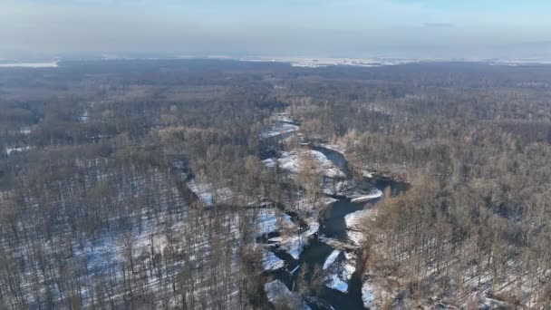 Rio Delta Floodplain Inverno Neve Meandro Drone Aéreo Vídeo Interior — Vídeo de Stock