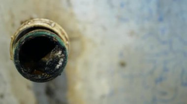 Lağım temizleme havzası lavabo temizleme lavabo tıkanması mutfak tıkanma boru temizleme ve foseptik lağım pompalama yüksek basınç altında yıkama havza sızıntısı tankı içine sifon. Akan su tabakası