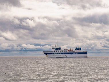 Kattegat, Danimarka - 22 Eylül 2023: Anholt ve Grenaa, Midtjylland, Danimarka arasında Kattegat 'a giden yolcu feribotuna binin.